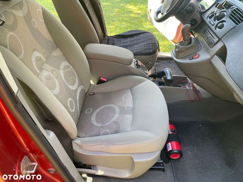 Renault Kangoo 1.6 16V 105 TomTom Edition - 15