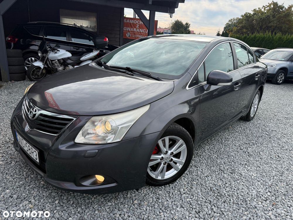 Toyota Avensis - 22