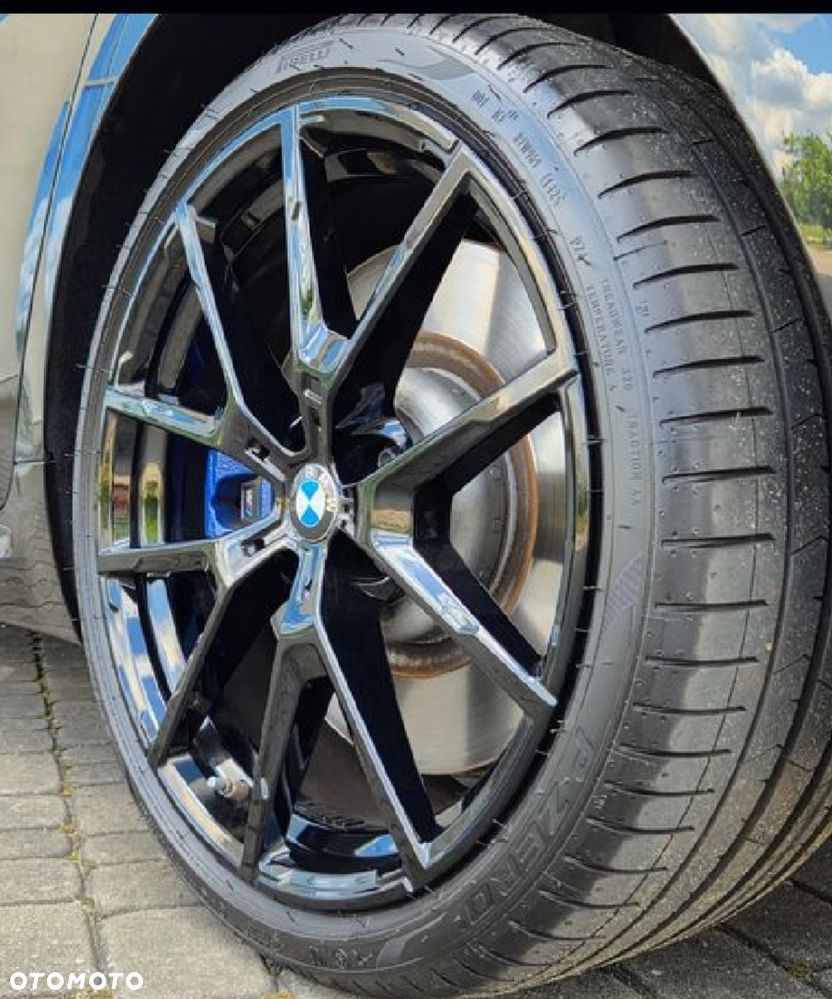 BMW M8 - 4