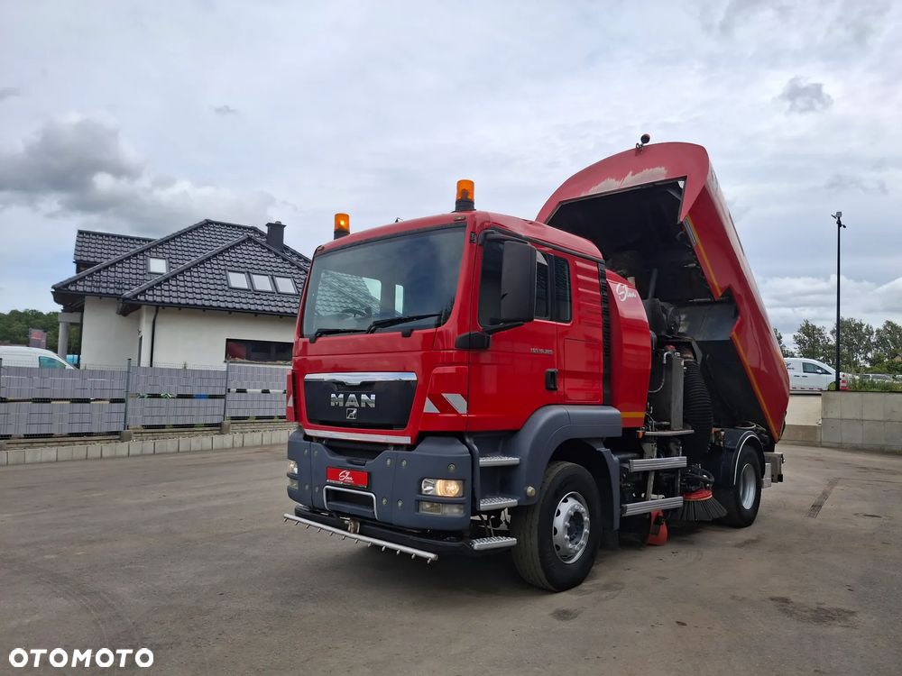 MAN TGS 18.320 Zamiatarka Bucher Optifant 70 2 Silniki Szczotki L/R Karcher Listwa Wysokiego Ciśnienia Dodatkowy Zbiornik Wody - 26