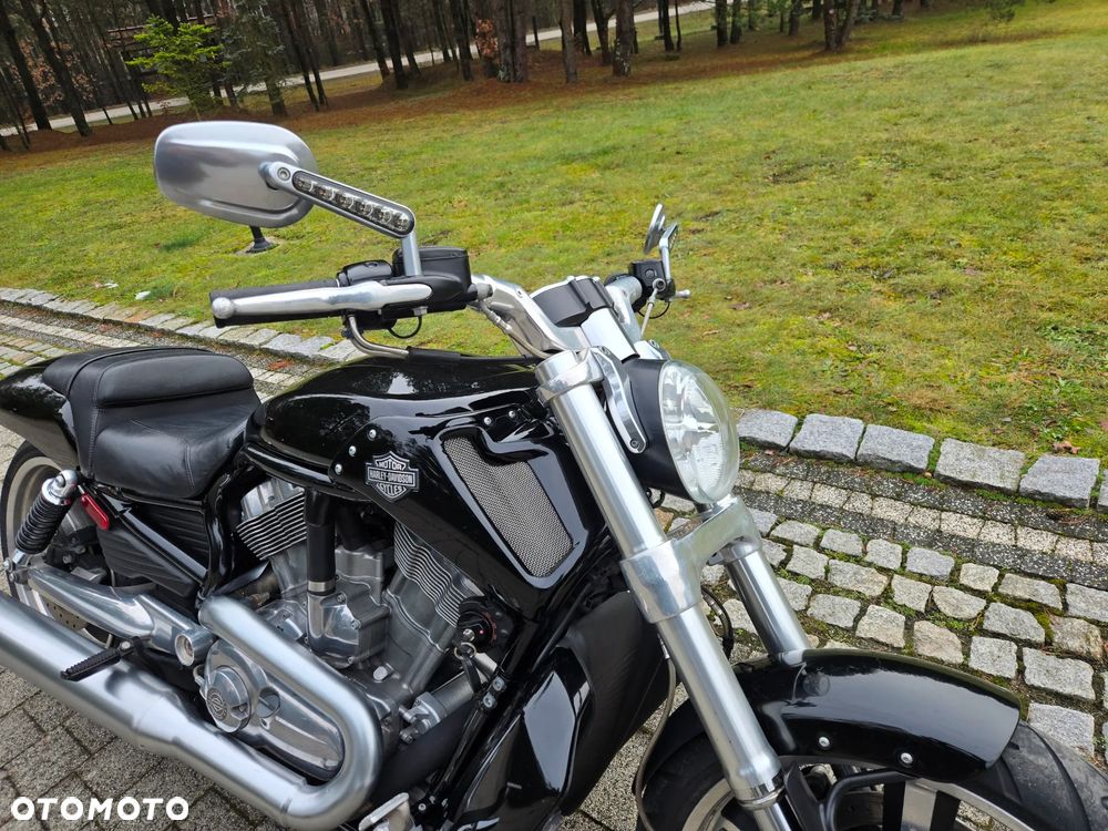 Harley-Davidson V-Rod Muscle - 27