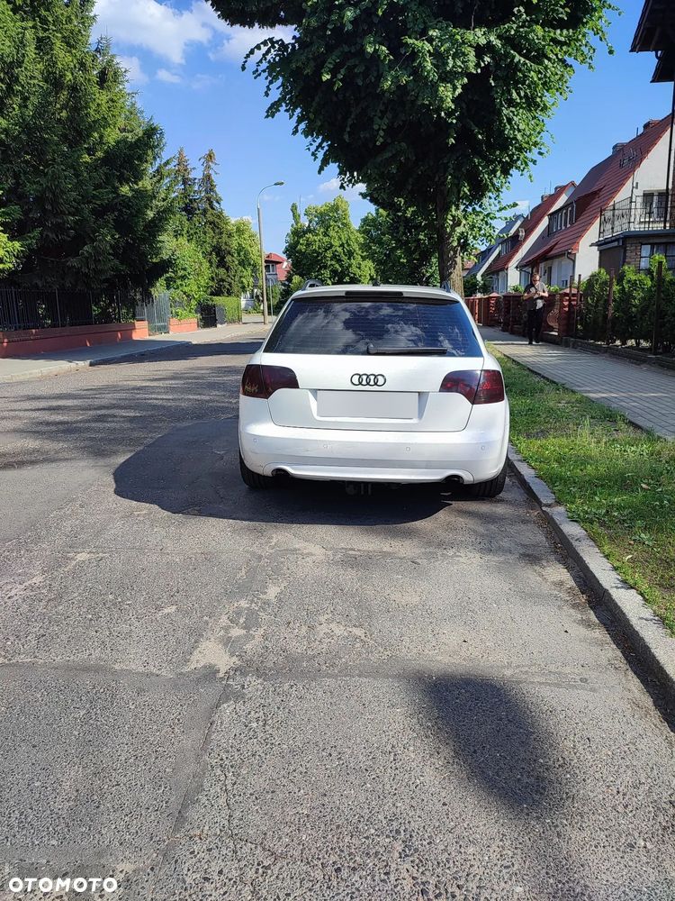 Audi A4 Avant 2.0 TDI DPF - 6
