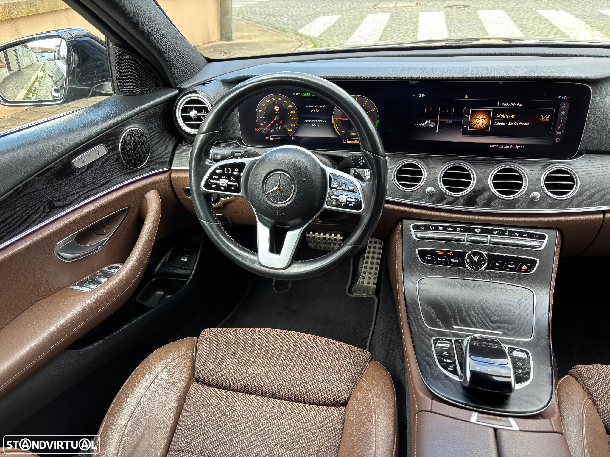 Mercedes-Benz E 300 de Avantgarde 4Matic - 15