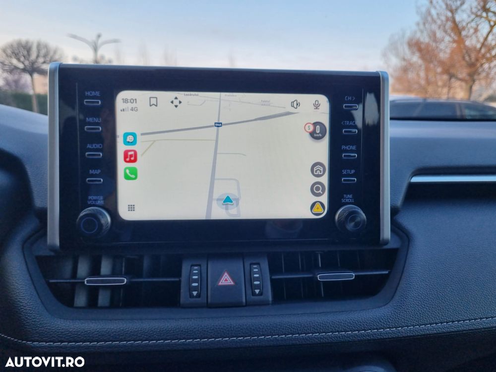 Toyota RAV4 - 24