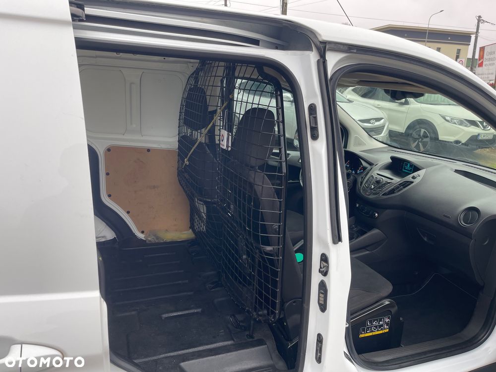 Ford Transit courier - 8