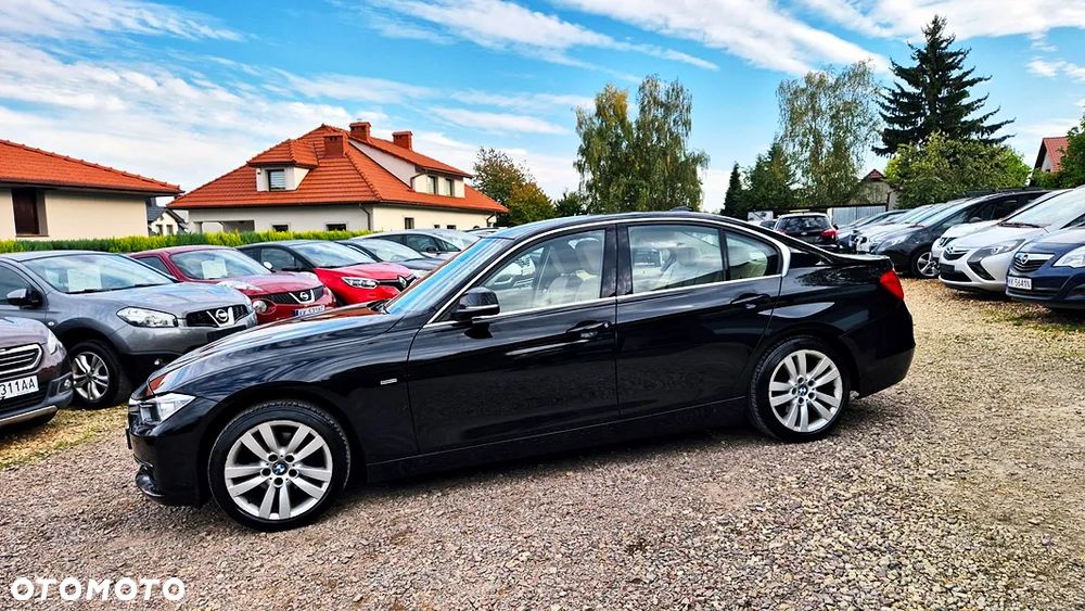 BMW Seria 3 320i Efficient Dynamics Edition Luxury Line - 24