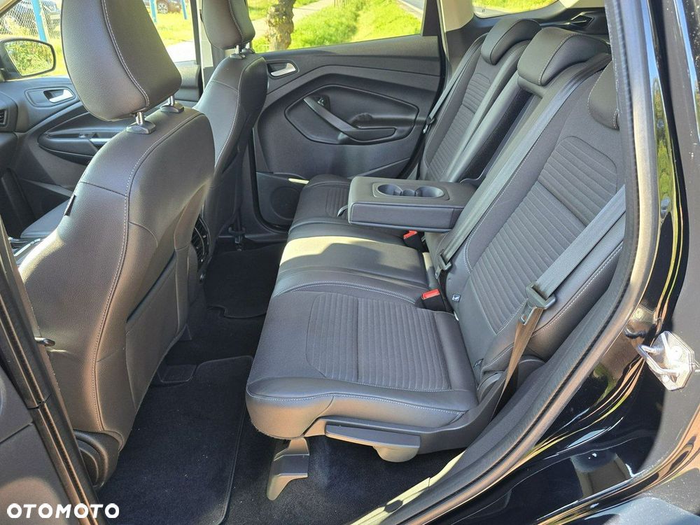 Ford Kuga - 15
