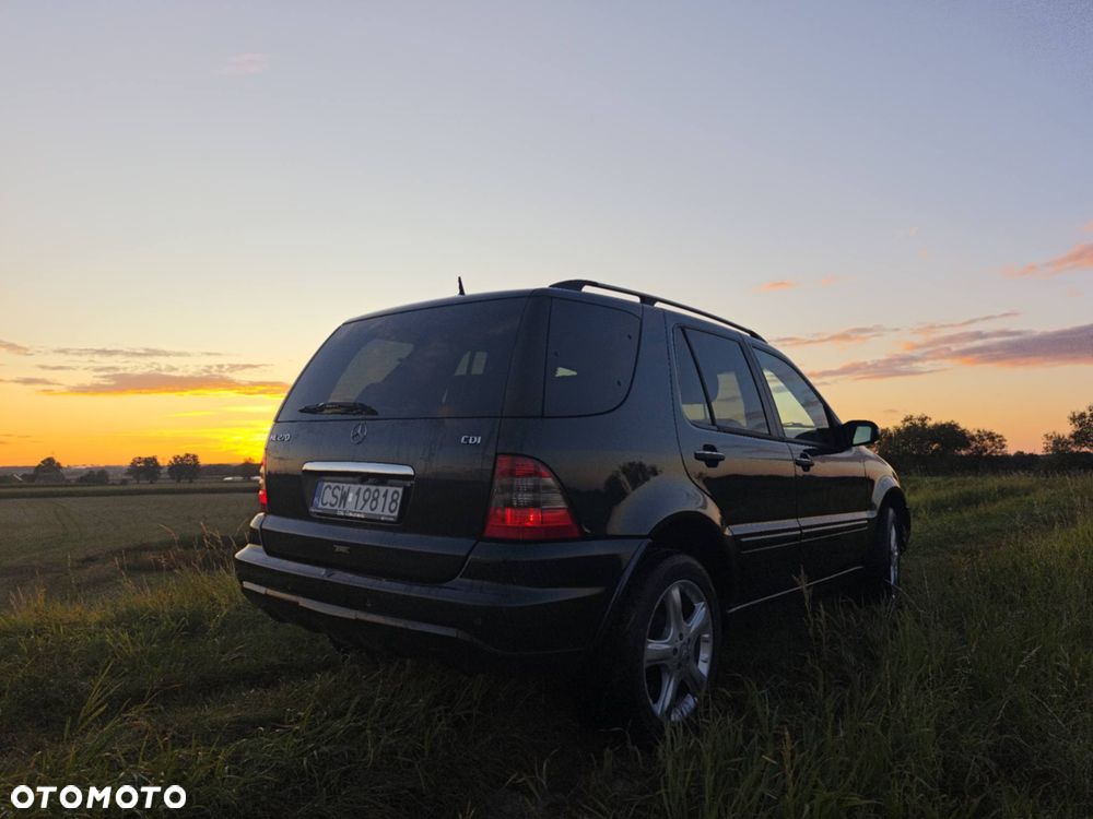 Mercedes-Benz ML - 4