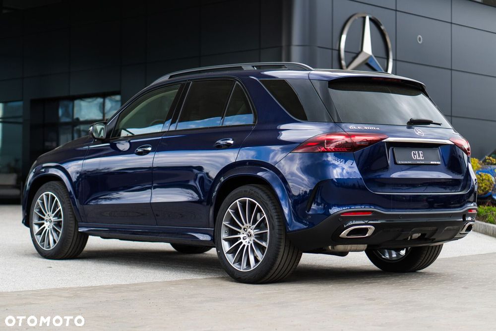 Mercedes-Benz GLE - 10