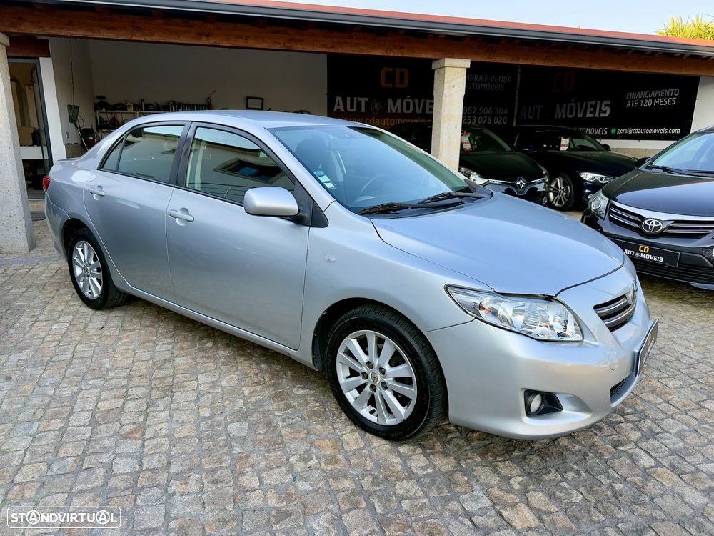 Toyota Corolla 1.4 D-4D - 5