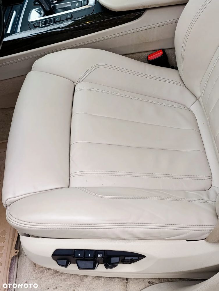 BMW X5 xDrive40d - 18