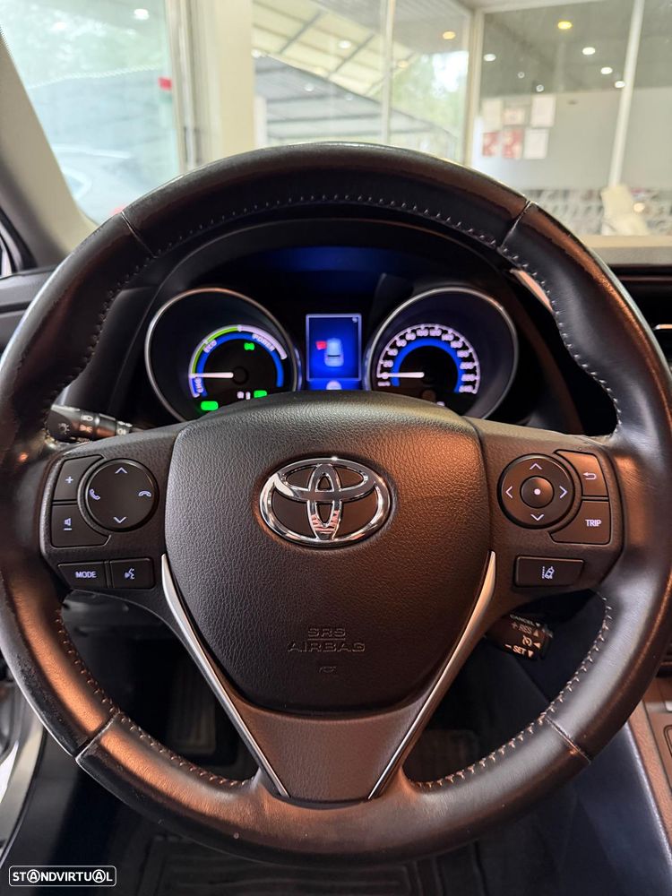 Toyota Auris 1.8 HSD Comfort+P.Sport - 10