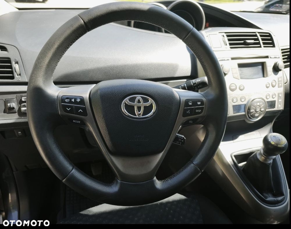 Toyota Verso 2.0 D-4D Luna 7os - 9
