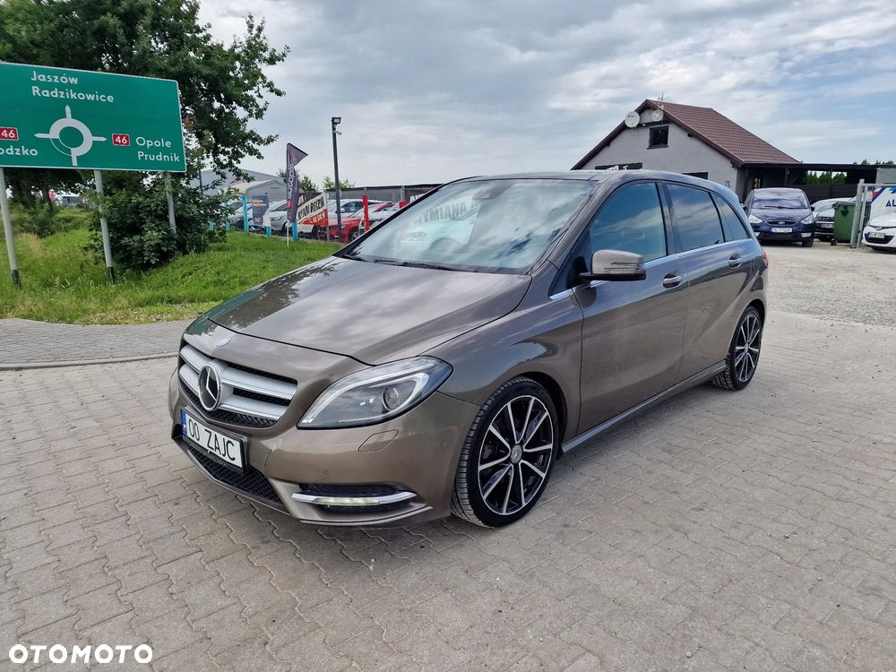 Mercedes-Benz Klasa B 200 CDI (BlueEFFICIENCY) 7G-DCT - 2