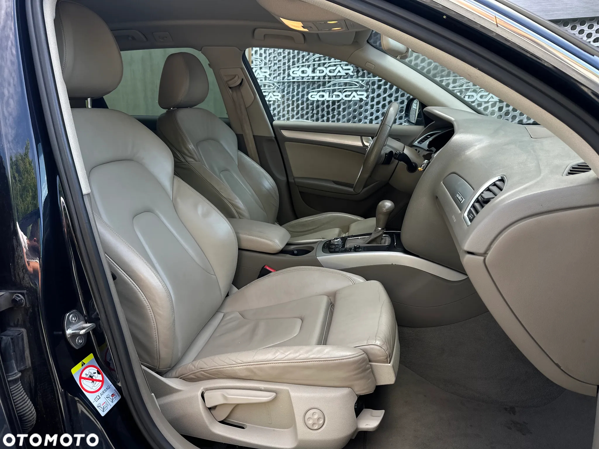 Audi A4 3.2 FSI Quattro Tiptronic - 10