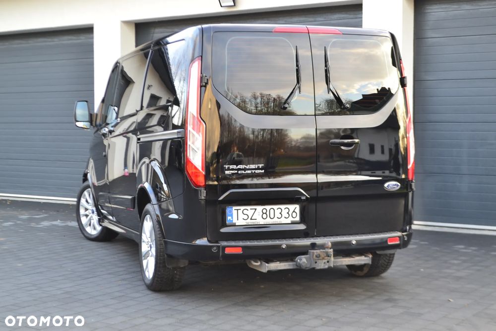 Ford TRANSIT CUSTOM SPORT - 26