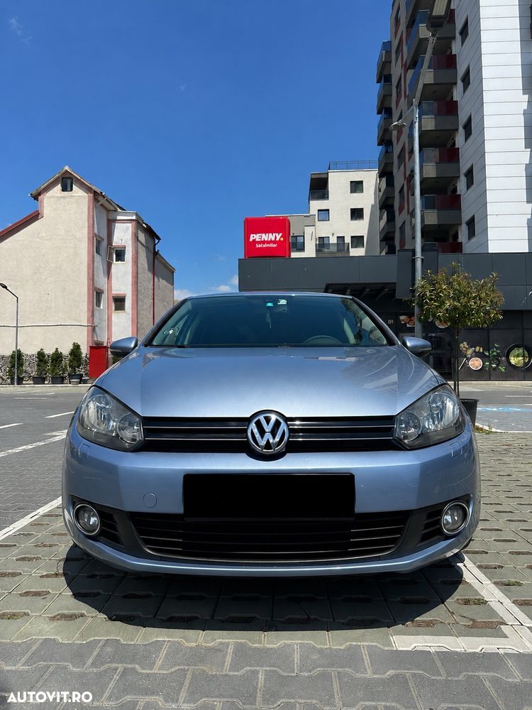 Volkswagen Golf - 5
