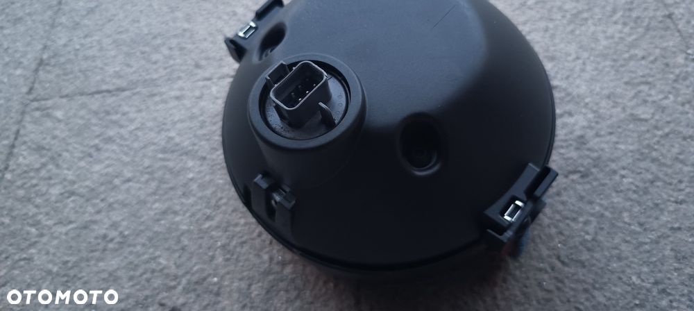 YAMAHA XSR 125 LAMPA PRZÓD REFLEKTOR LED - 11