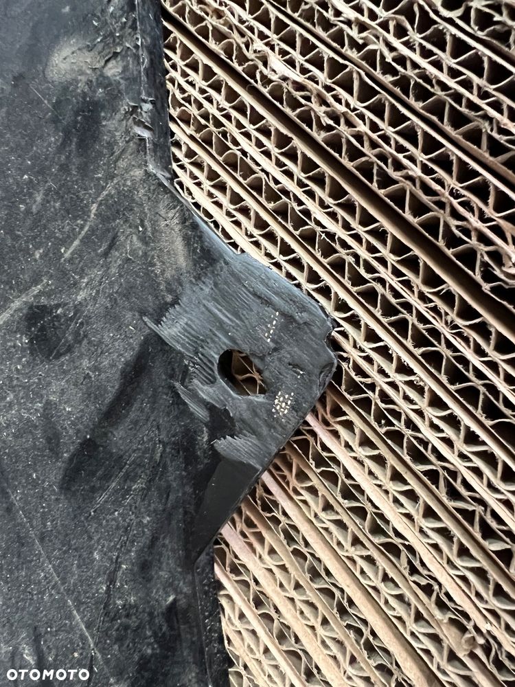 Audi A6 C8 4K0 S-Line zderzak przedni - 8