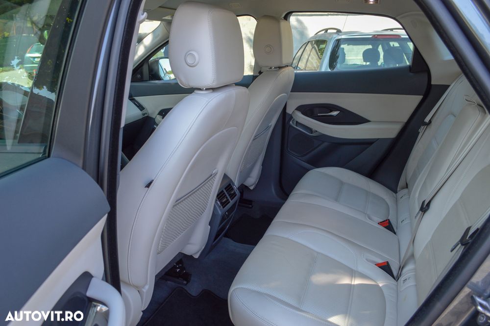 Jaguar E-Pace P200 AWD S - 26