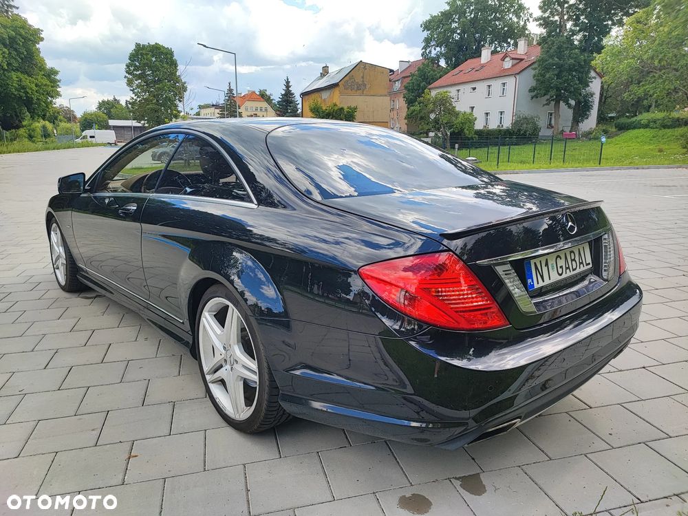 Mercedes-Benz CL 500 4-Matic BlueEff - 3