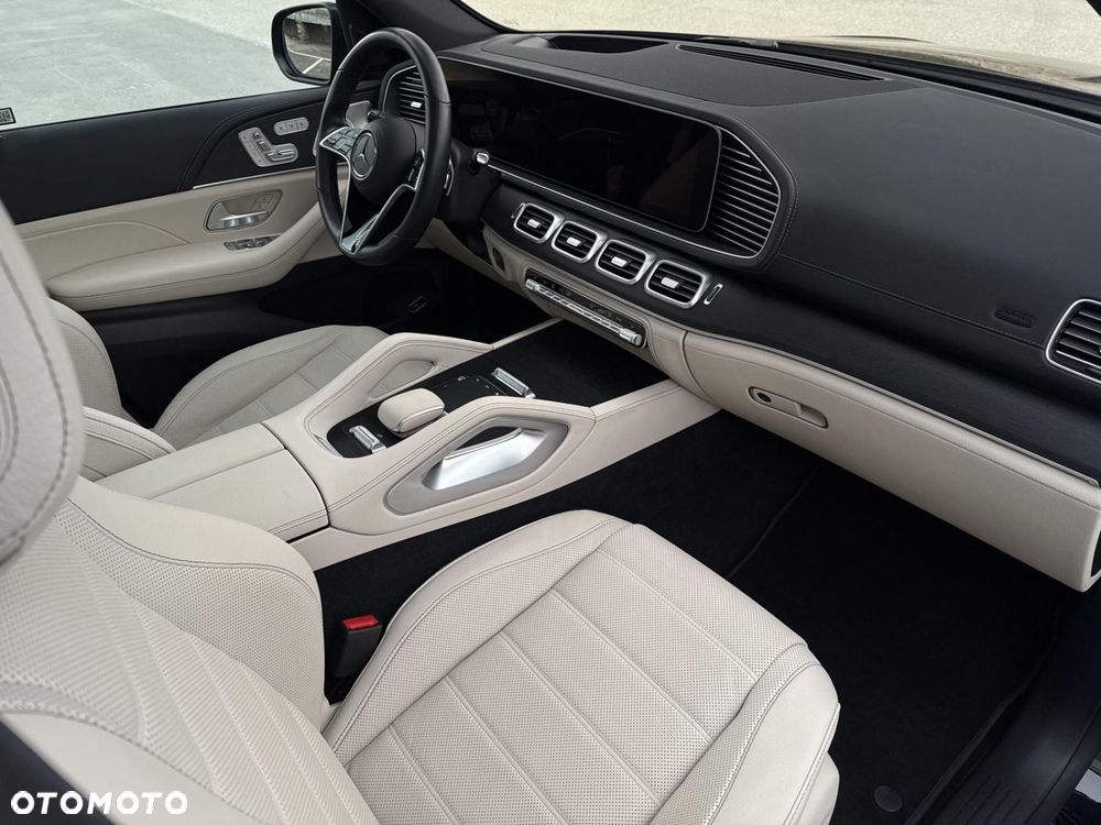 Mercedes-Benz GLE - 25