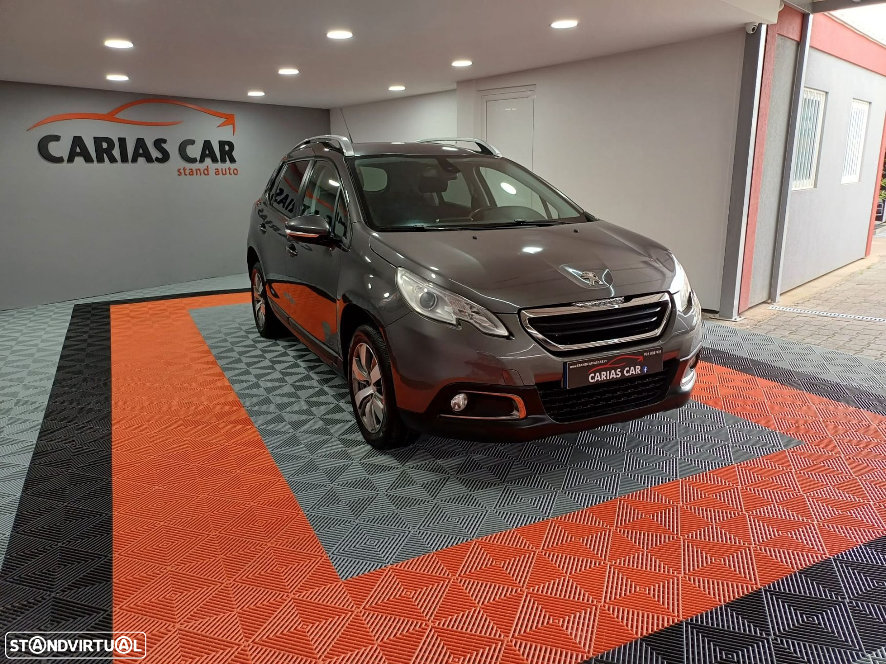 Peugeot 2008 1.4 HDi Allure - 2