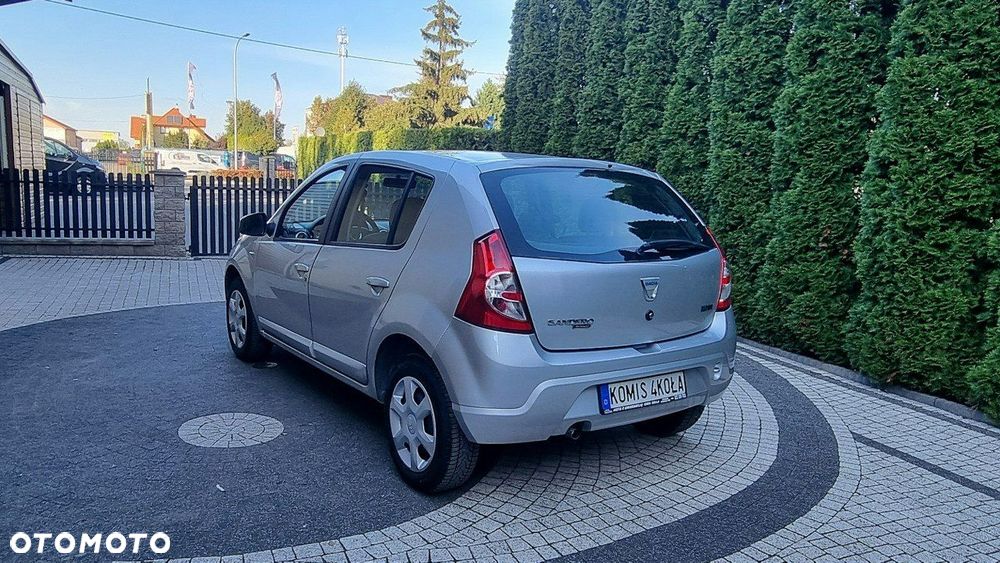 Dacia Sandero - 5