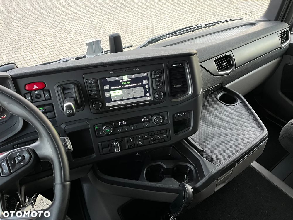 Scania R450 6x2 PUSHER  STAN IDEALNY !!!!  CAŁA  NA PODUSZKACH SPROWADZONA OŚ PODNOSZONA SKRĘTNA FULL LED - 18