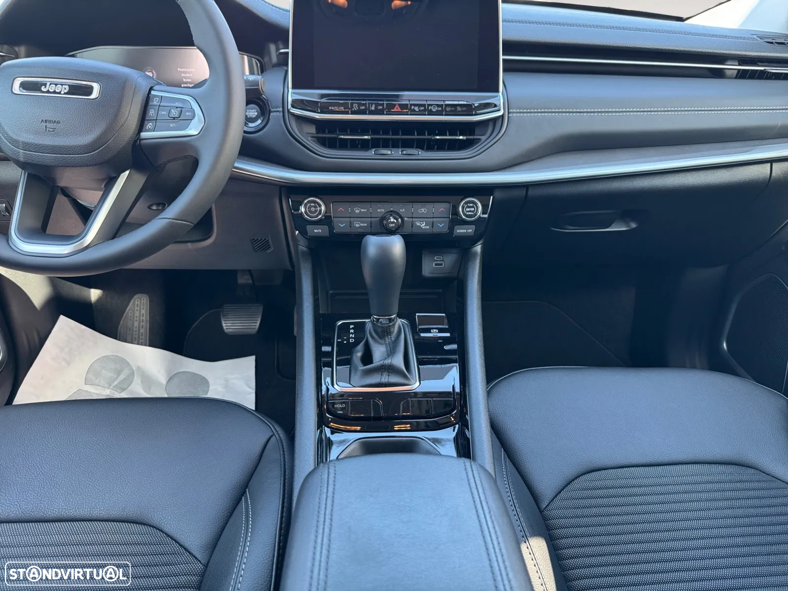 Jeep Compass 1.5 TG e-Hybrid Limited DCT - 12