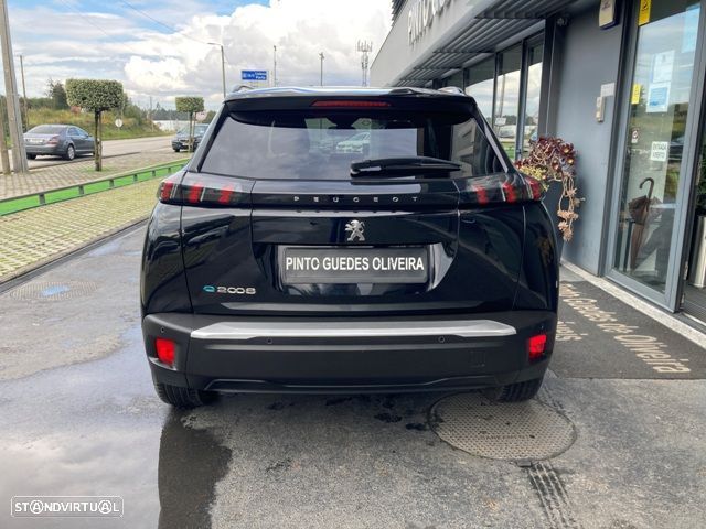 Peugeot e-2008 50 kWh Allure - 8