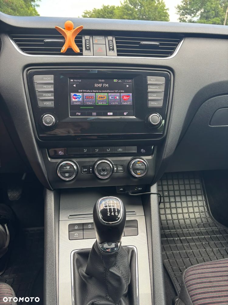 Skoda Octavia 2.0 TDI Style - 13