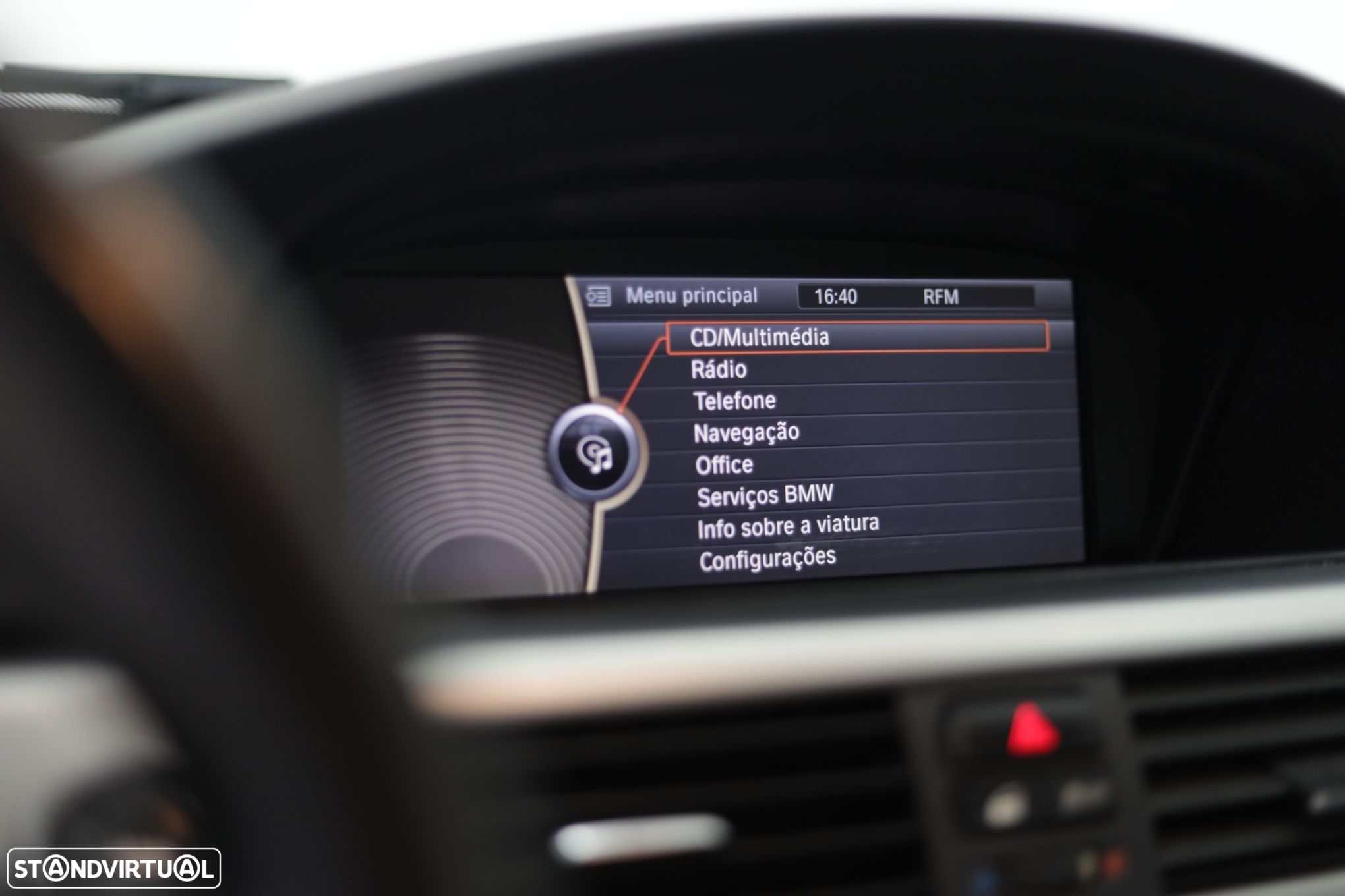 BMW 318 d Navigation - 10