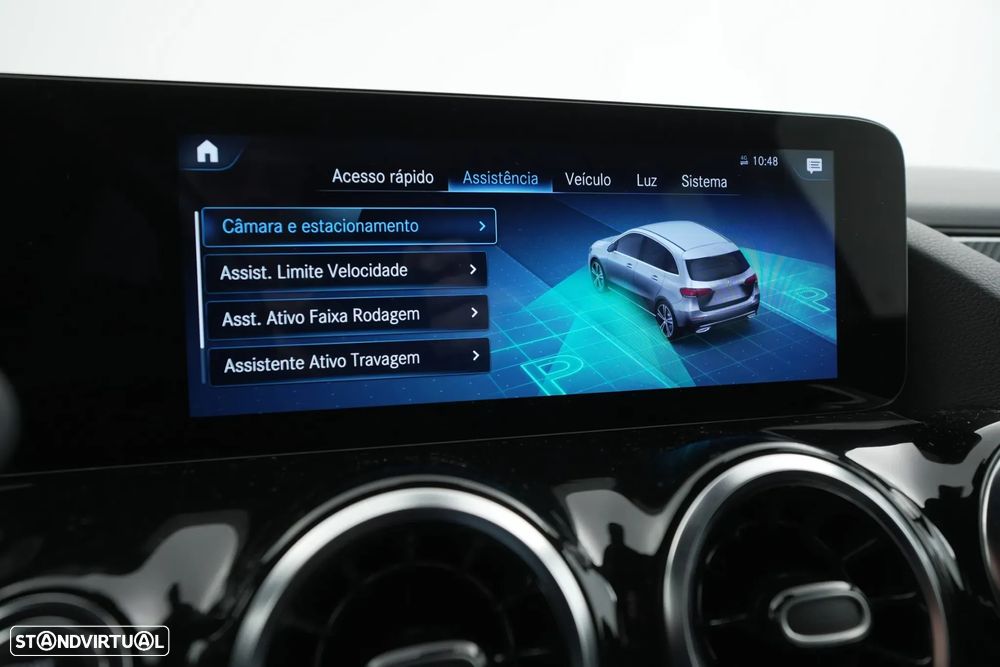 Mercedes-Benz B 250 e AMG Line - 17