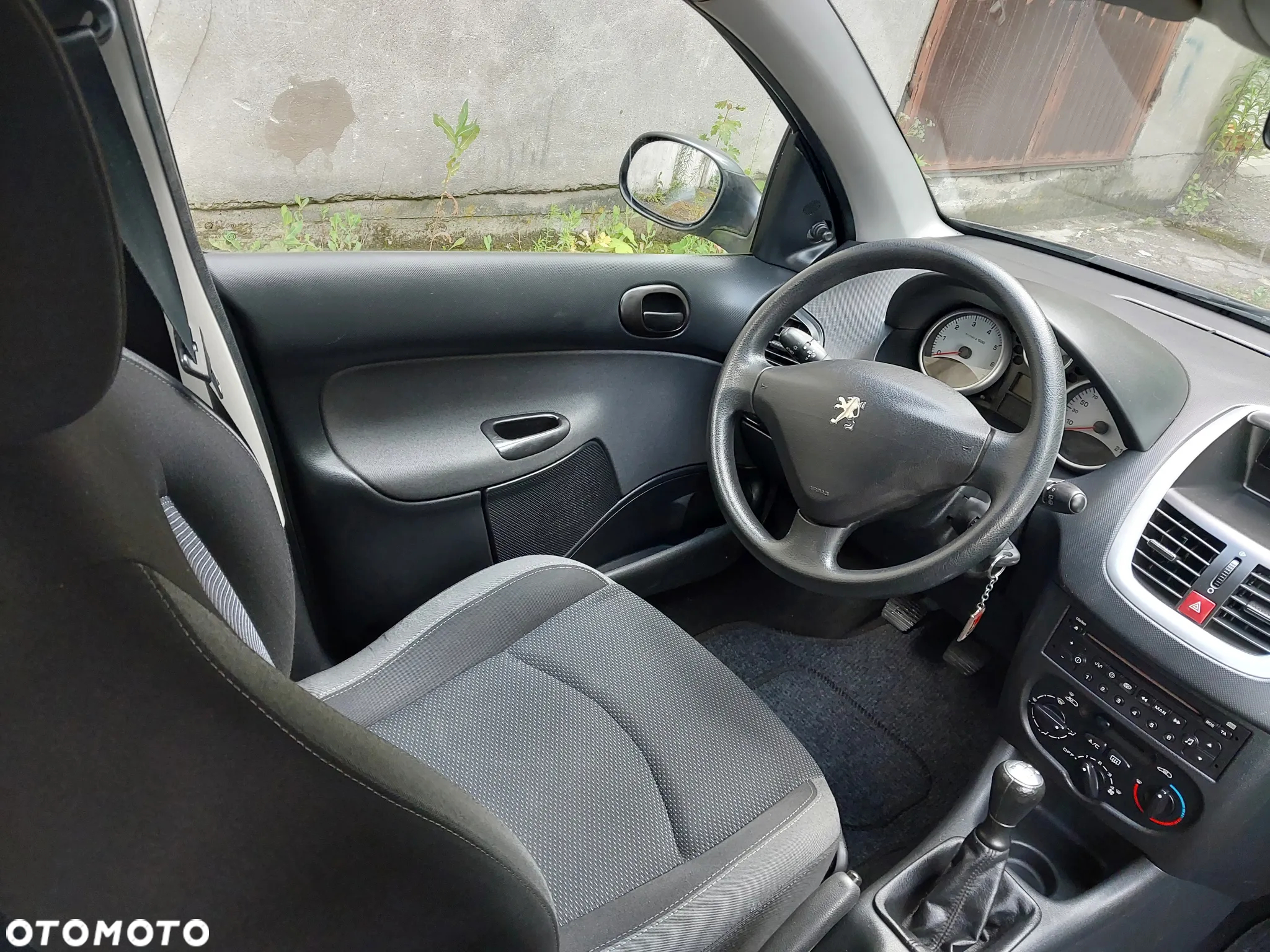 Peugeot 206 plus 206+ 1.1 Presence - 16