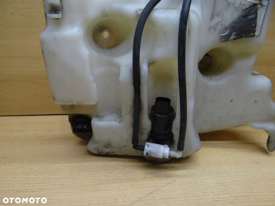 Mercedes ML W164 Zbiornik Zbiorniczek spryskiwaczy 1648600360 - 2