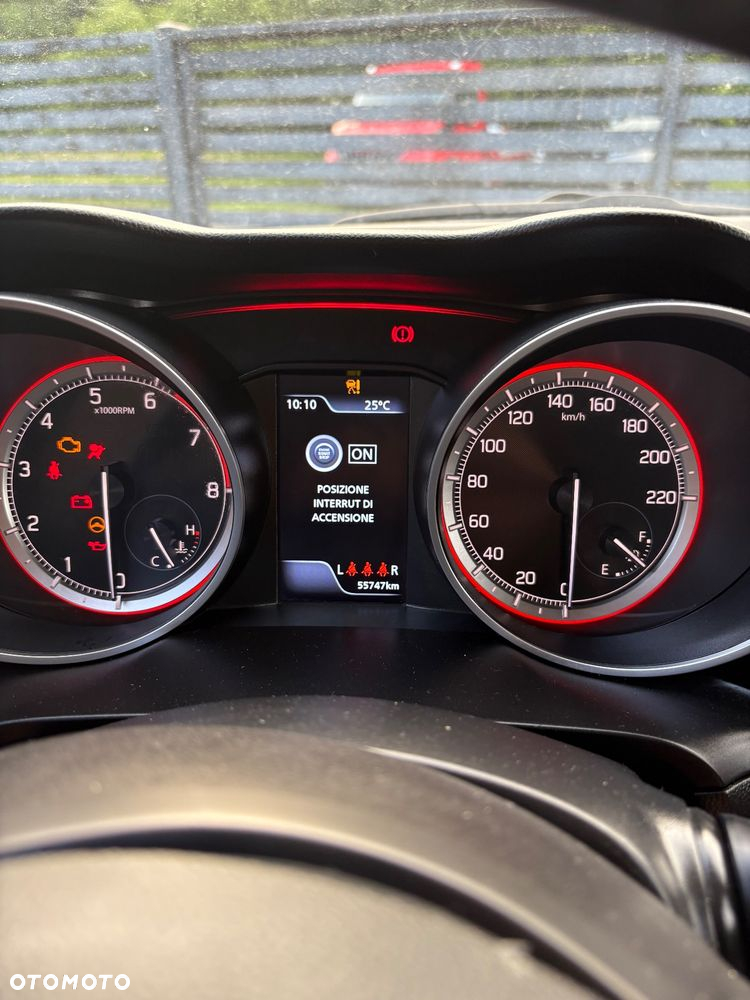Suzuki Swift 1.2 Dualjet SHVS Premium Plus - 20