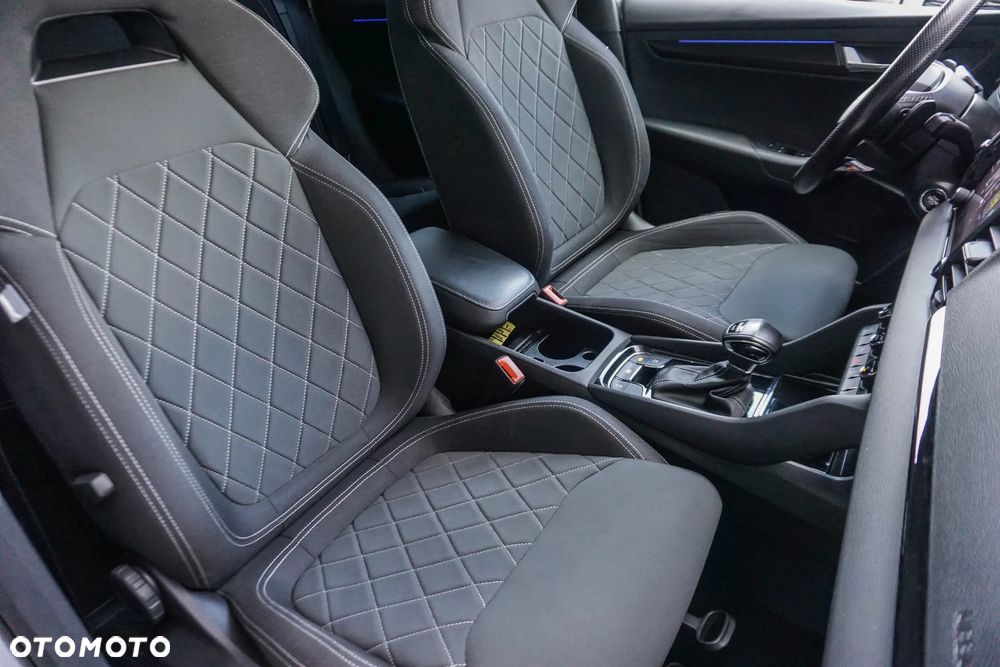 Skoda Karoq 2.0 TSI 4x4 Sportline DSG - 38