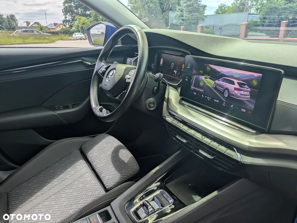 Skoda Octavia 2.0 TDI DSG Style - 20