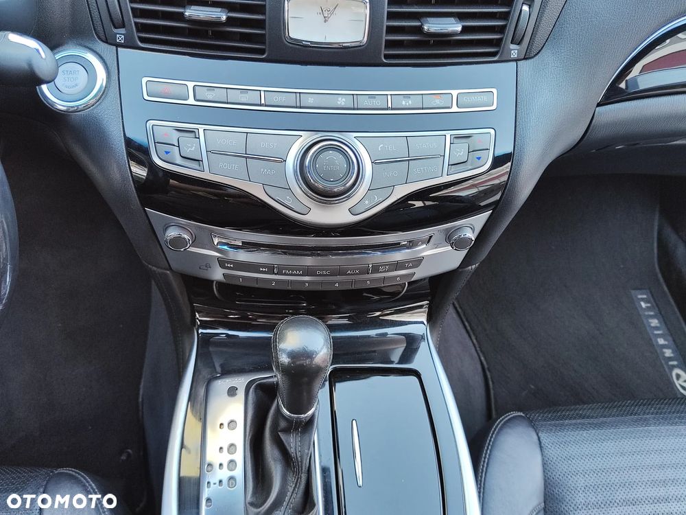 Infiniti M M30d S - 13