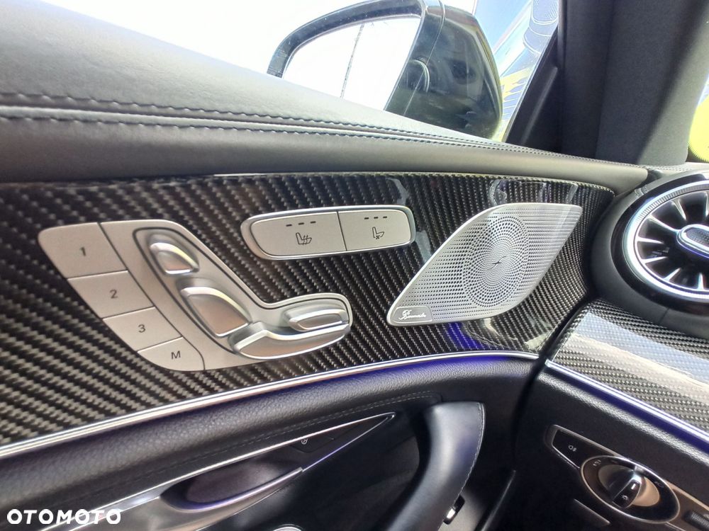 Mercedes-Benz CLS - 13