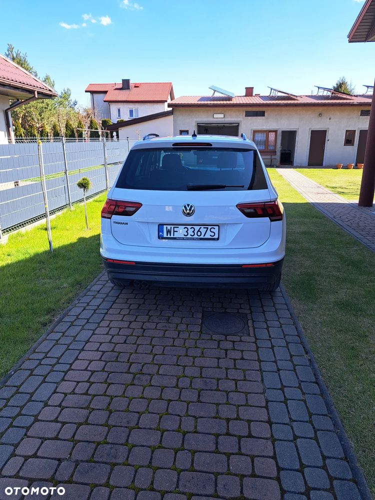Volkswagen Tiguan - 2