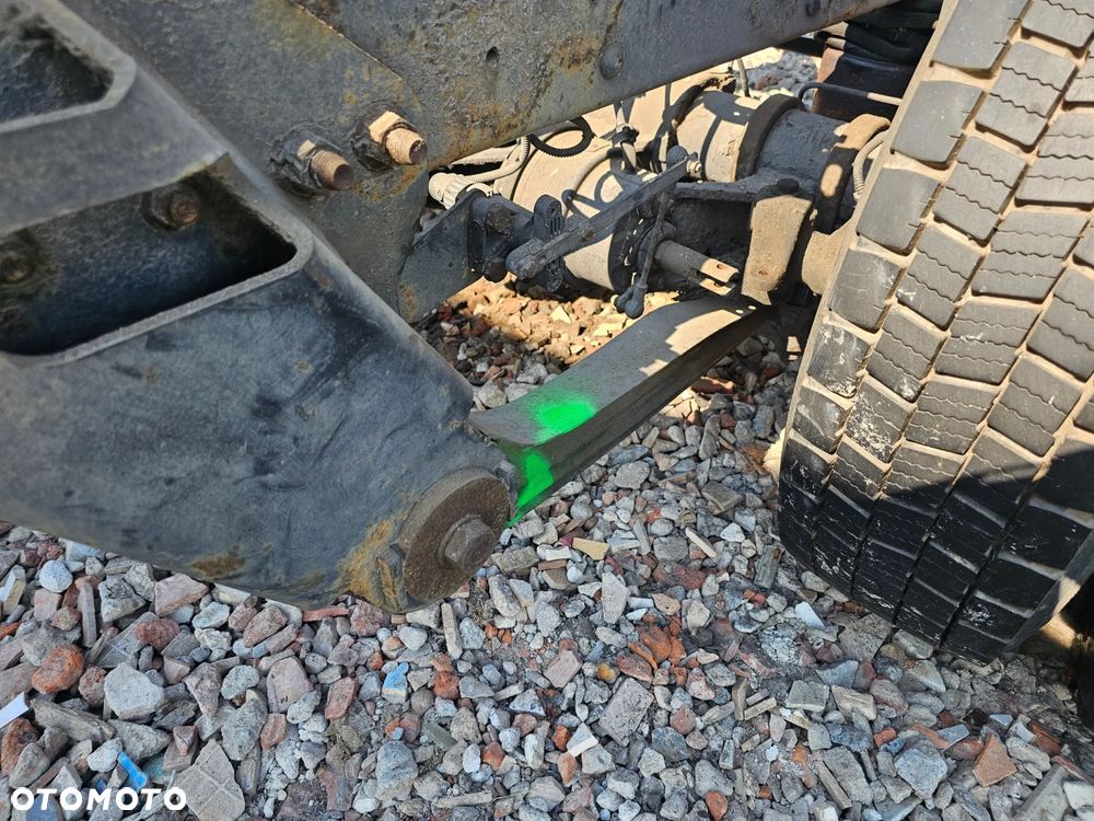 PÓŁRESOR RESOR LEWY 8 CM MOST NA PODUSZKACH IVECO EUROCARGO FELGI 17,5
