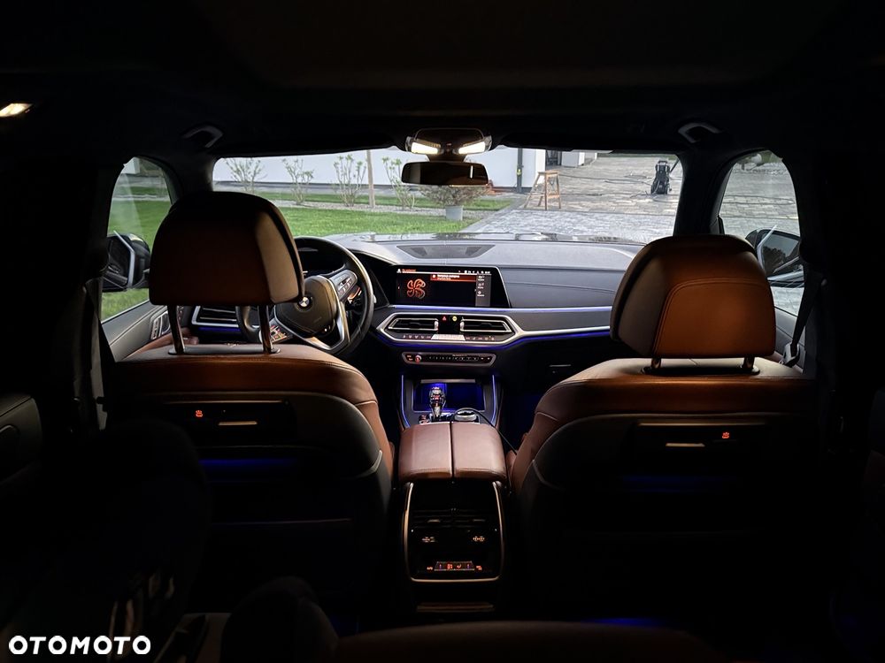 BMW X7 xDrive40i mHEV - 6