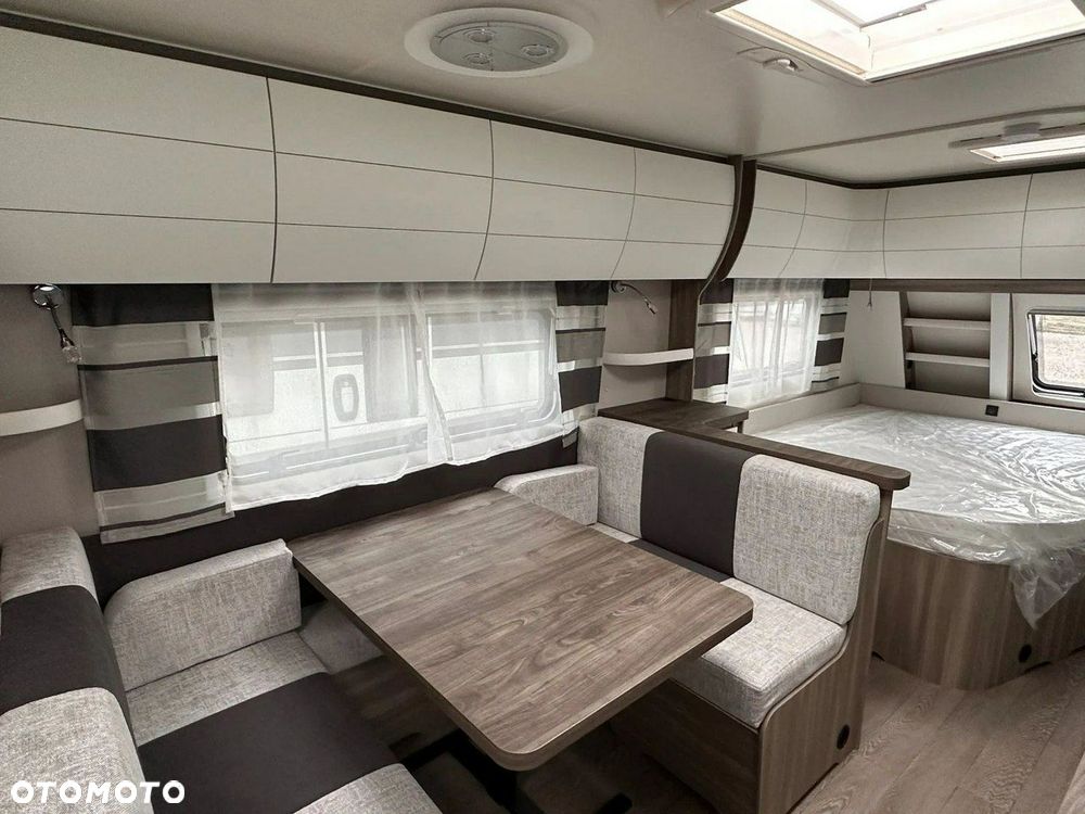 Hobby Excellent Edition 560 KMFe - 10