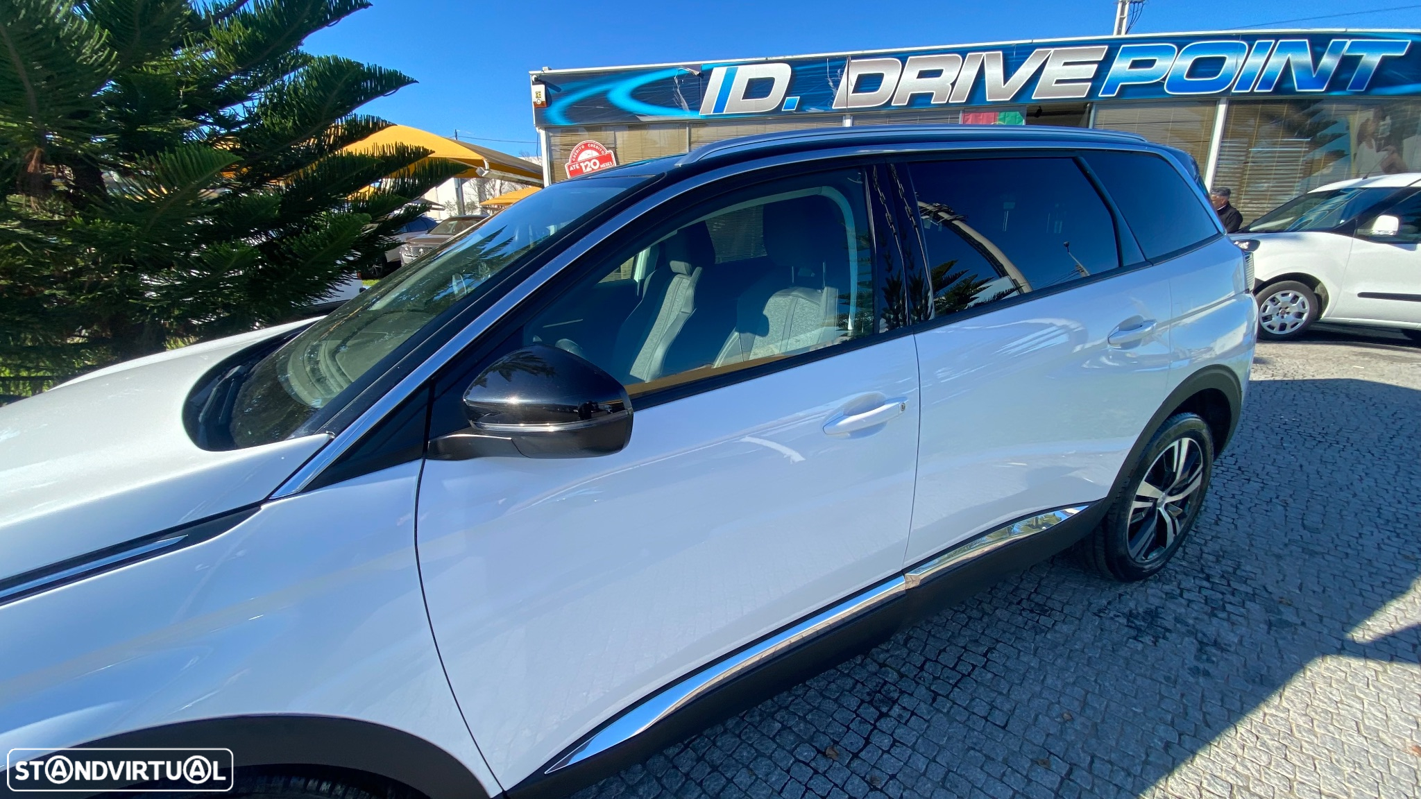 Peugeot 5008 1.2 PureTech Allure - 20