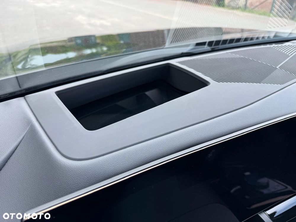 BMW Seria 5 520d xDrive - 25