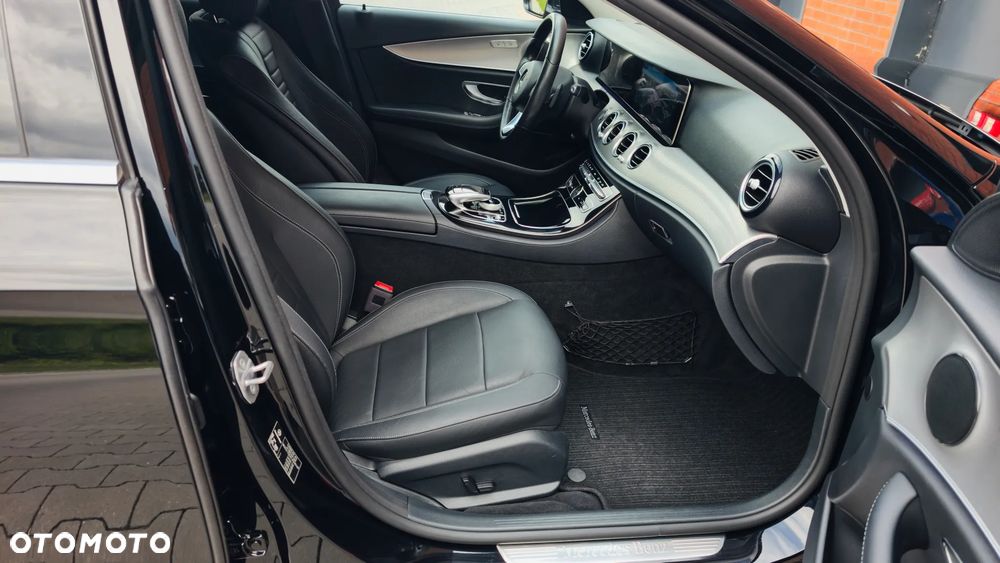 Mercedes-Benz Klasa E 220 d 9G-TRONIC Avantgarde - 19