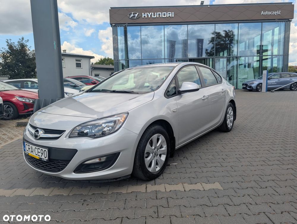 Opel Astra 1.6 Active EU6 - 10