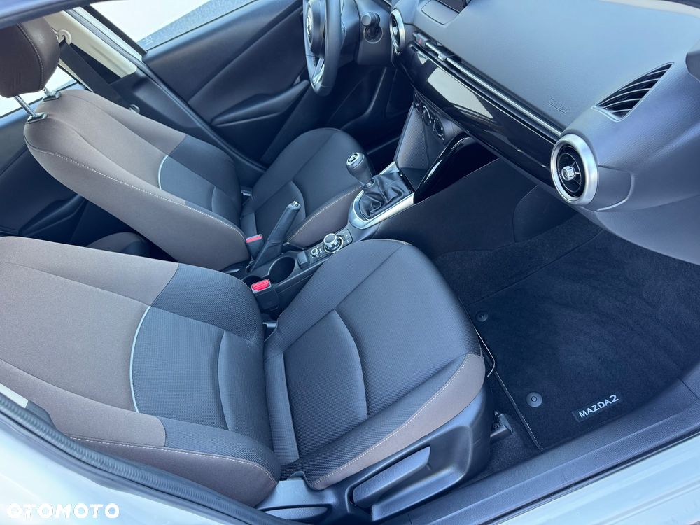 Mazda 2 SKYACTIV-G 90 White Edition - 21